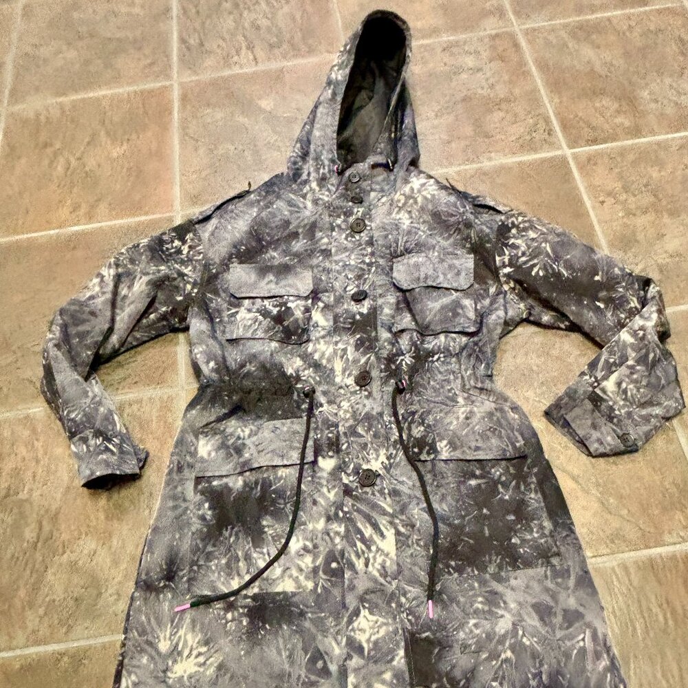 ~~Chic Abstract Avec Les Filles Women's Star Trench Rain Coat Size M..EUC!!!